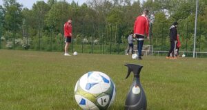 Fußballtraining mit Hygieneauflagen. Foto: U. Vergin