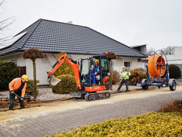 Im Mai beginnen die ersten Baumaßnahmen in Emmelndorf östlich der Bahntrasse. Foto: Christian_Kerber