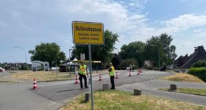 Die Polizei bei eienr Schwerpunktkontrolle in Bullenhausen. Foto: Polizei