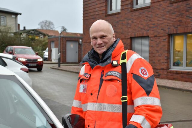 Engagiert, wenn andere Hilfe brauchen: Andreas Kröger vom Hausnotrufeinsatzdienst der Johanniter. Foto: Johanniter