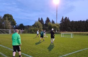 Walking Football in Meckelfeld. Foto: Stahl