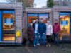 Das Team von seevetal-aktuell.de freut sich auf Besucher. Jenny Thiel (v.l.), Johannes "Jojo" Tapken, Dennis Hamann, Annette Ferenczi und Benjamin Zimmermann. Foto: JOTO